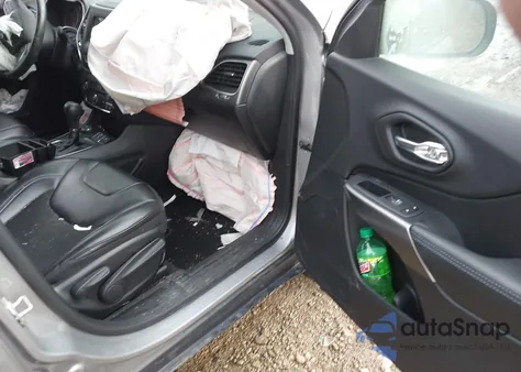 2020 Jeep Cherokee Latitude Plus 4X4 из США, поврежденный, VIN 1C4PJMLB1LD560106